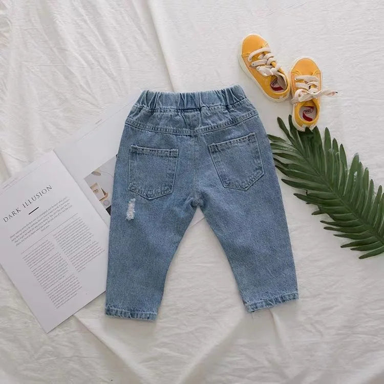 Casual Jeans – Trendy Loose-Fit Pants for Kids
