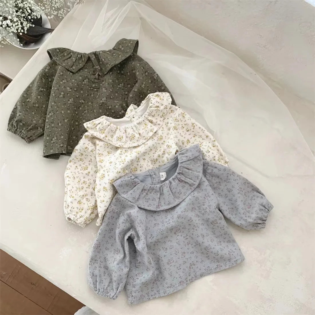 Flower Soft Top With Elegant Doll Collar