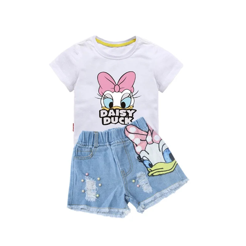 Daisy Duck Girls' Summer Outfit – Sparkling & Stylish!