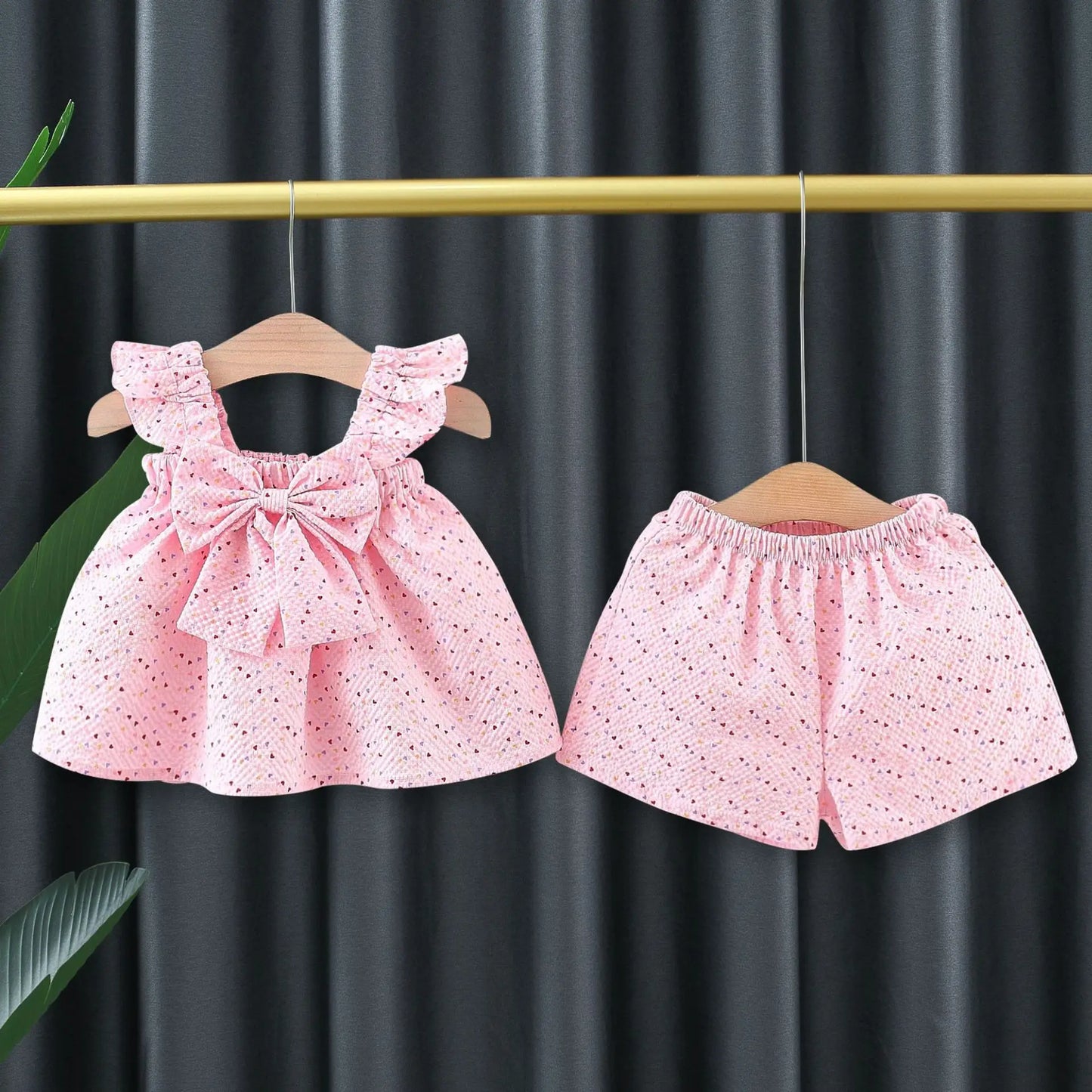 Colorful Dotted Flying Sleeve With Shorts Set