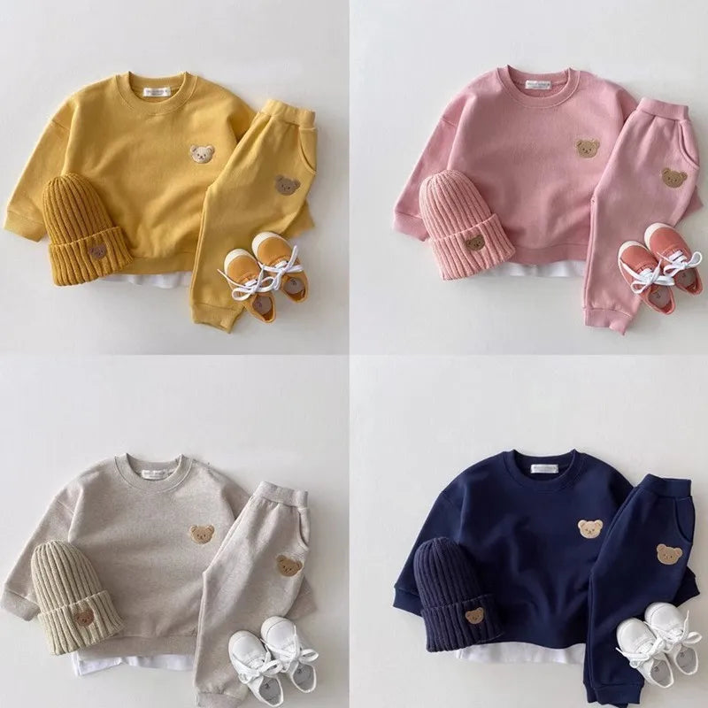 Cute Bear Sweatshirt & Trousers Set