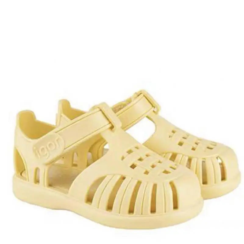 Summer Sandals – Stylish & Comfy for Little Feet!