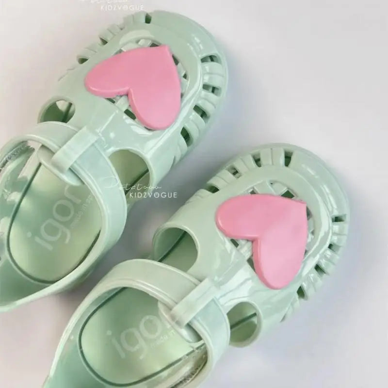 Summer Sandals – Stylish & Comfy for Little Feet!