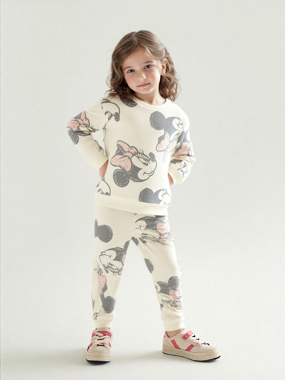 Minnie Mouse Sweatshirt & Pants Set