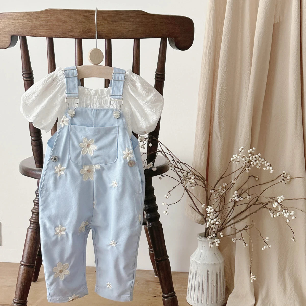 Baby Suspender Pants Flower Embroidery Loose Overalls