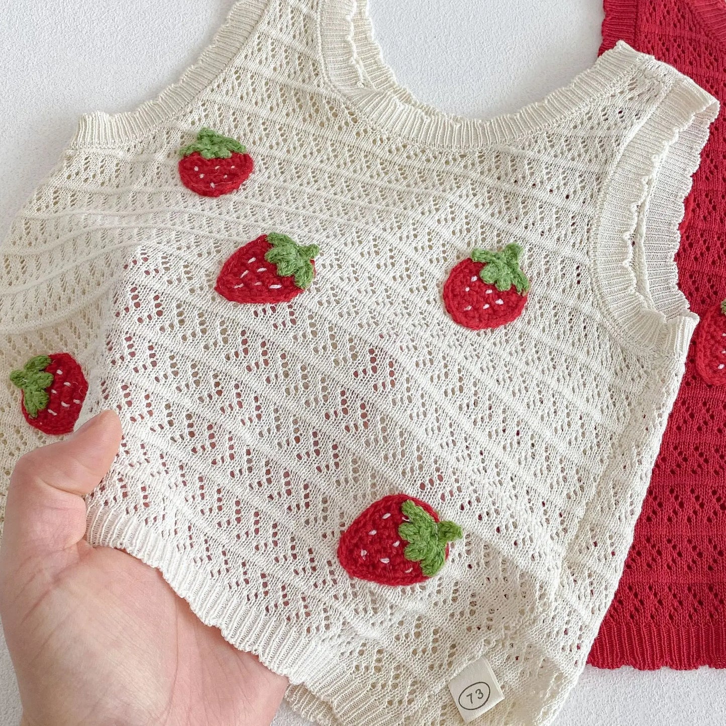 Charming Strawberry Embroidery Set