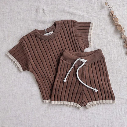 Knitted Short Sleeved Pullover Top & Shorts Set