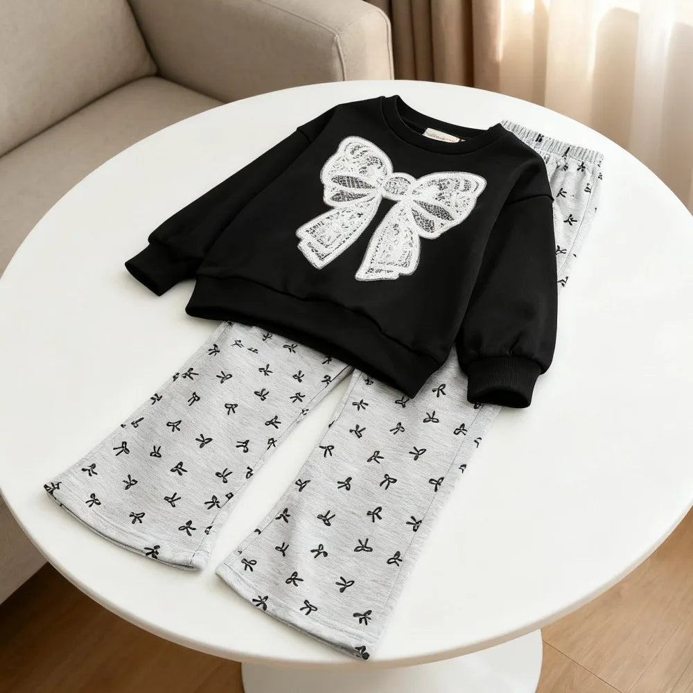 Two-piece Set with Bow