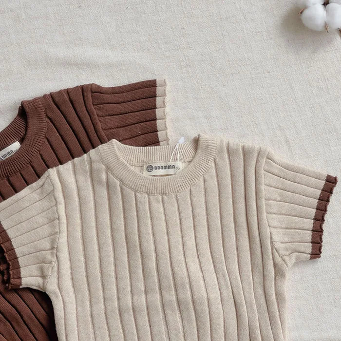 Knitted Short Sleeved Pullover Top & Shorts Set