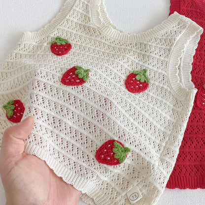 Charming Strawberry Embroidery Set