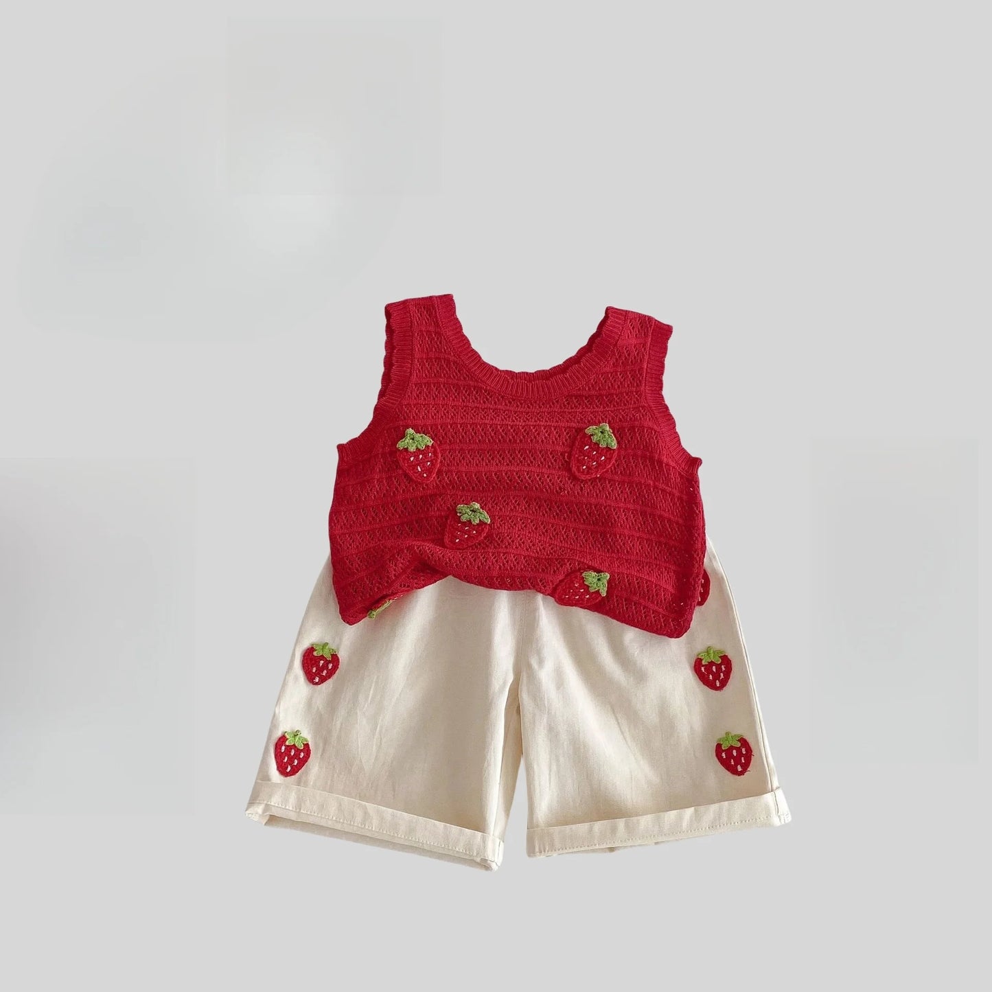Charming Strawberry Embroidery Set
